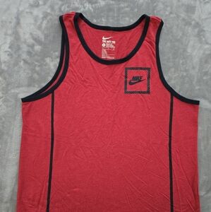 NIKE TANK TOP